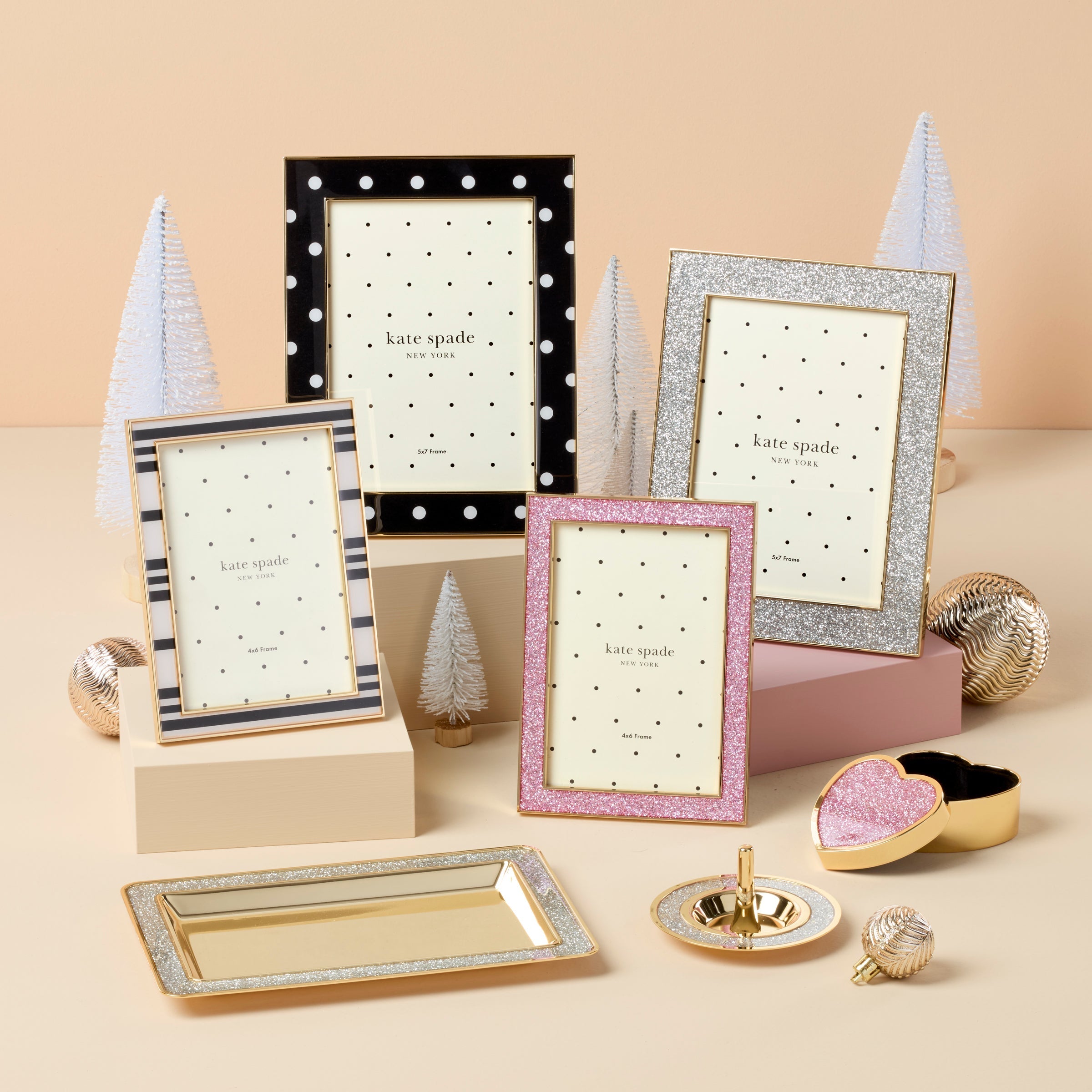 Sitting Pretty 5 X 7 Silver Glitter Frame