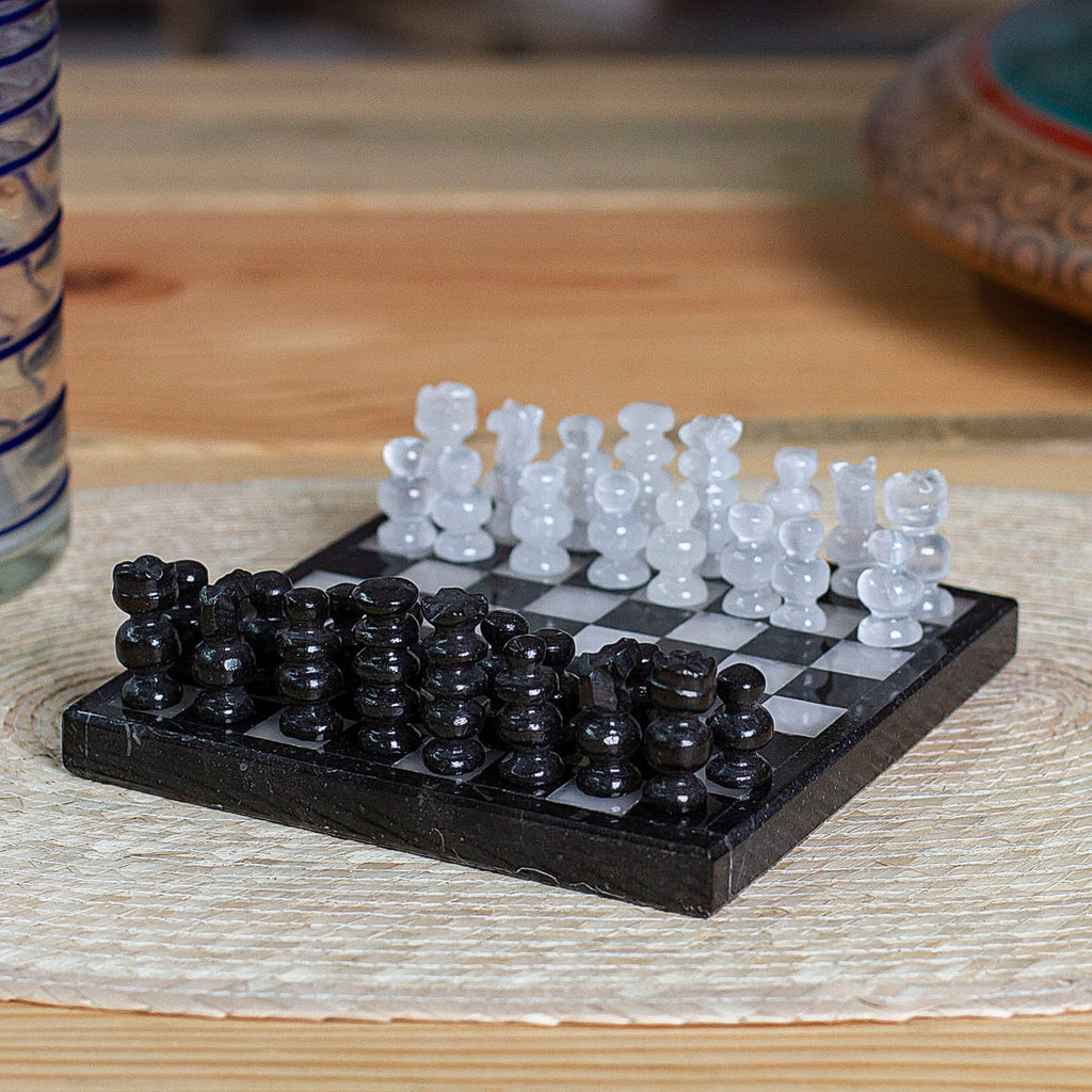 Onyx and Marble Chess Set in Black and Ivory (5 in.) - Black and Ivory Challenge